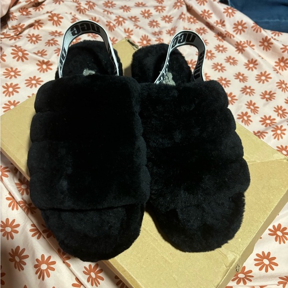 Ugg yeah slide sandals - Picture 2 of 8